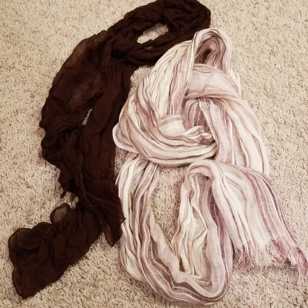 Neutral Colored Scarf Set 🍂